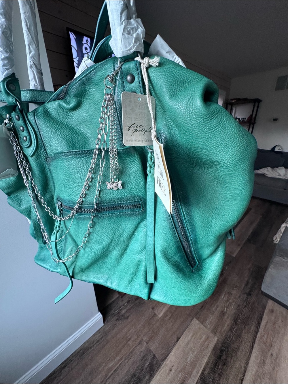 New - Free People Large Emerson Tote - GREENERY - Picture 5 of 8